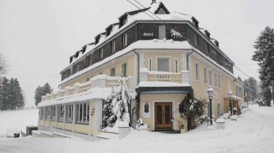 a2 front-snow